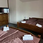 27 Krkonose - V Krkonosich Se Saunou