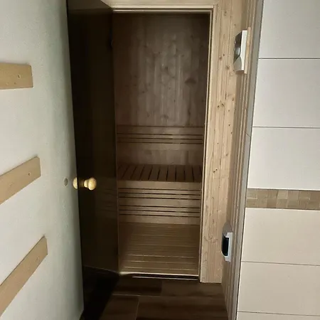 27 Krkonose - V Krkonosich Se Saunou * Trutnov