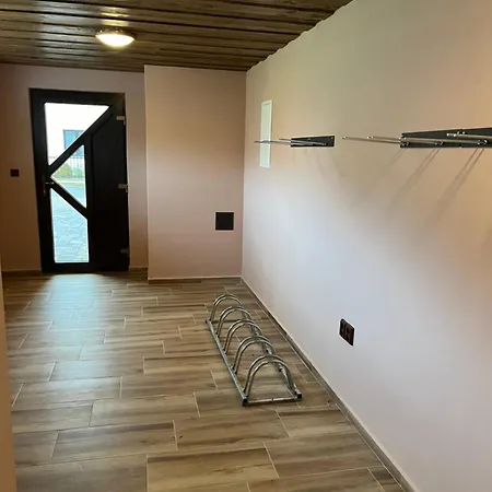 27 Krkonose - V Krkonosich Se Saunou Трутнов