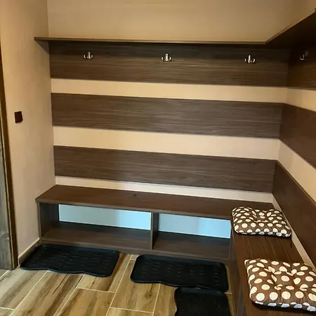 27 Krkonose - V Krkonosich Se Saunou * Трутнов